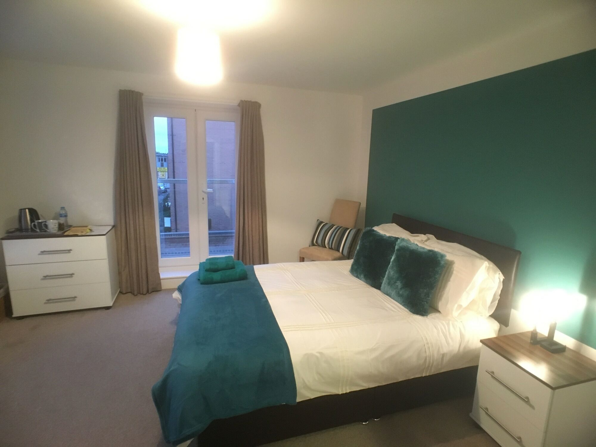 Canal View Homestay Coventry Ngoại thất bức ảnh