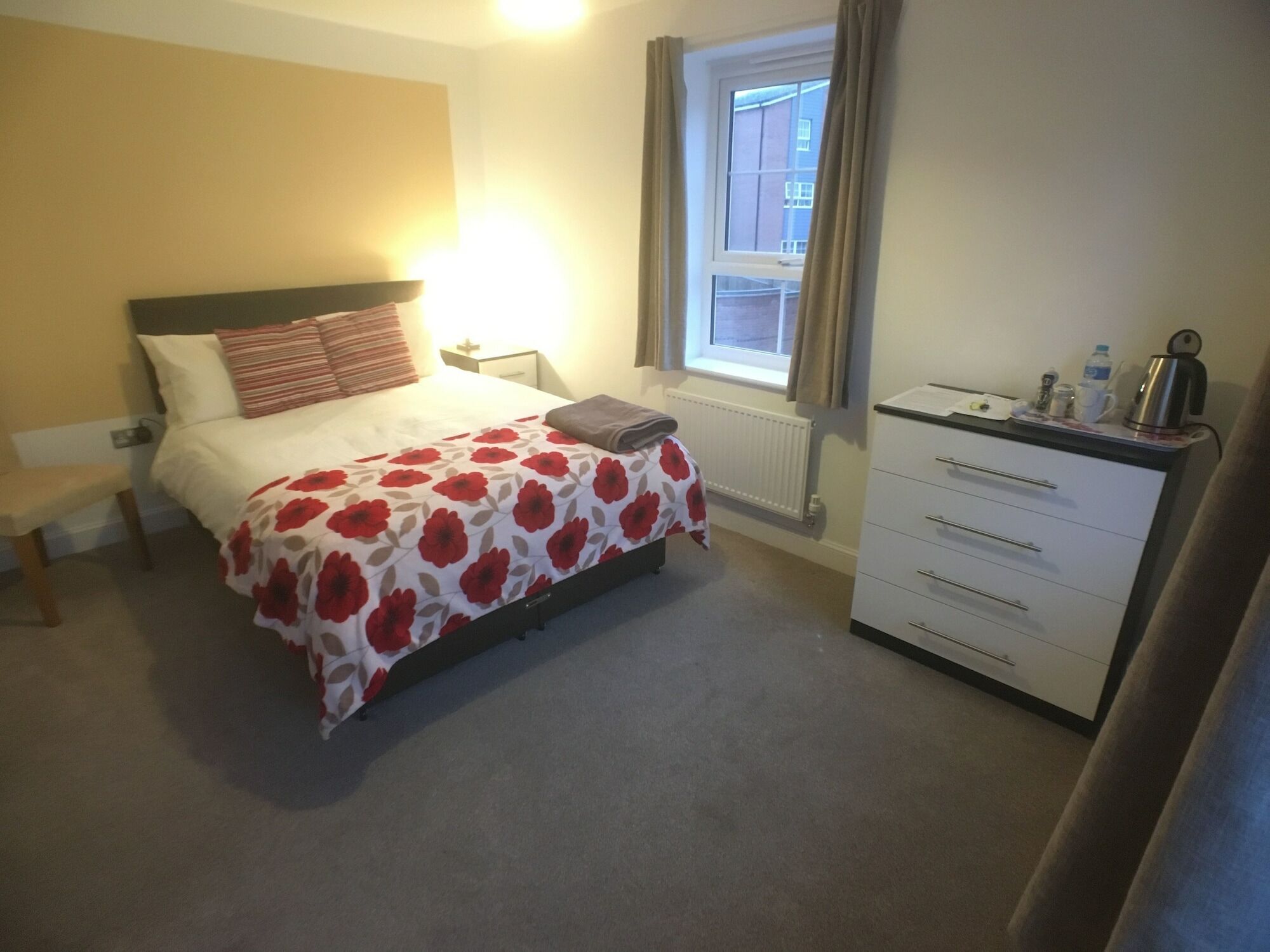 Canal View Homestay Coventry Ngoại thất bức ảnh